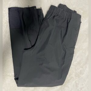 MOUNTAIN EQUIPMENT CO-OP- gortex pants